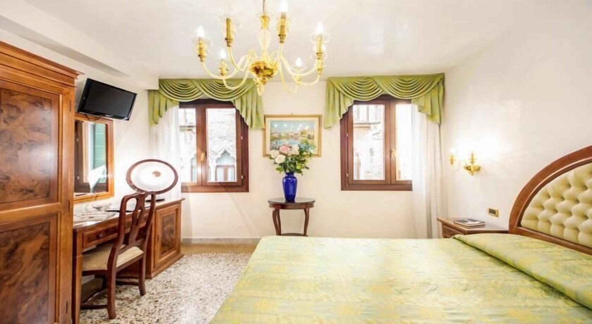 Antica Casa Carettoni Hotell Venezia Eksteriør bilde