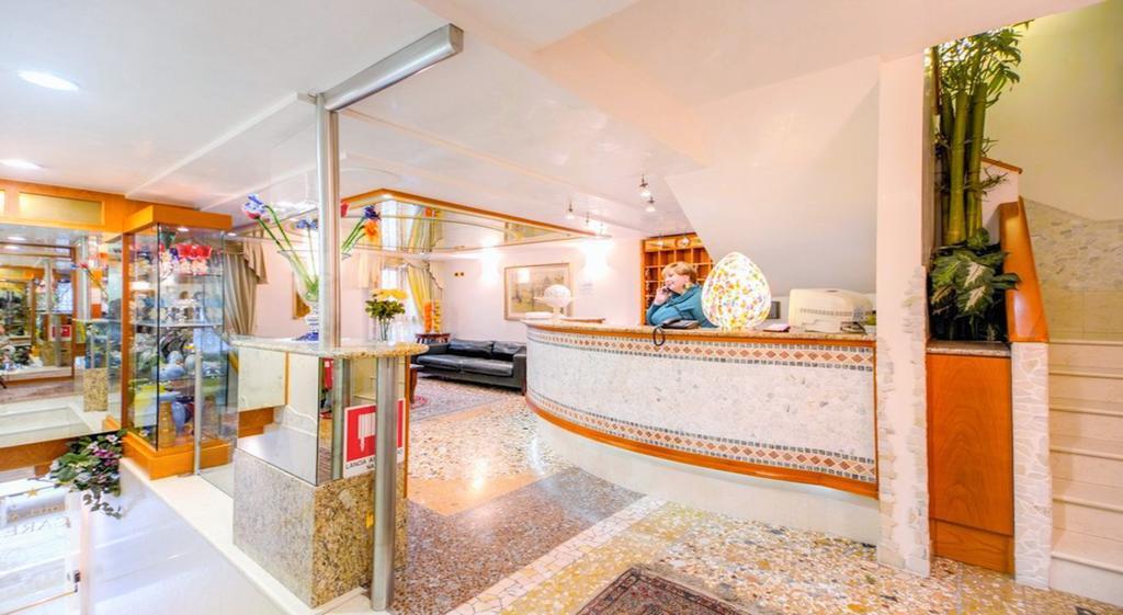 Antica Casa Carettoni Hotell Venezia Eksteriør bilde
